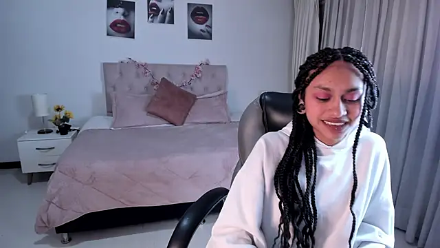 Kat cute  online show from January 24, 2025, 8:23 am