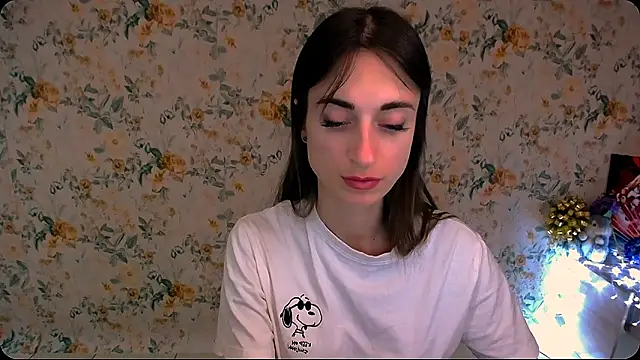 Snapshot of Asia_N_ chatting on December 18, 2024, 11:13 am Asia N online show from December 18, 2024, 11:13 am