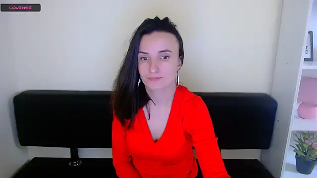 Snapshot of LaimaV_ chatting on December 12, 2024, 6:31 pm LaimaV online show from December 12, 2024, 6:31 pm