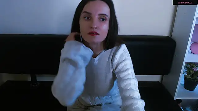 Snapshot of LaimaV_ chatting on January 3, 2025, 4:59 pm LaimaV online show from January 3, 2025, 4:59 pm