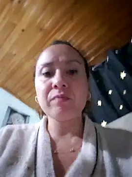 Snapshot of RenataSexy_ chatting on May 5, 2026, 2:08 am RenataSexy online show from May 5, 2026, 2:08 am