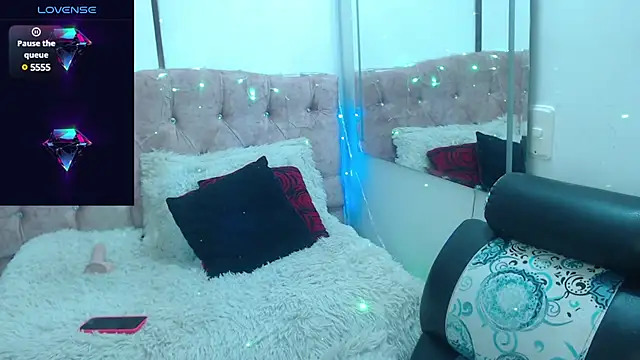 Grecia Horny online show from January 19, 2025, 8:39 am