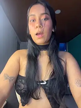 ALANAH KITTY online show from April 1, 2026, 8:17 pm