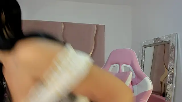 Sofia-candyht online show from April 14, 2026, 8:15 pm