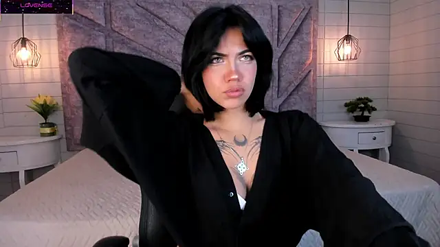 Snapshot of Gianna_foxy chatting on June 19, 2026, 2:10 pm Gianna foxy online show from June 19, 2026, 2:10 pm