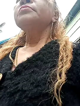 Snapshot of Baby-sexysweet69 chatting on December 22, 2024, 6:39 am Baby-sexysweet69 online show from December 22, 2024, 6:39 am