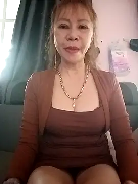 Snapshot of Baby-sexysweet69 chatting on November 21, 2025, 1:26 am Baby-sexysweet69 online show from November 21, 2025, 1:26 am