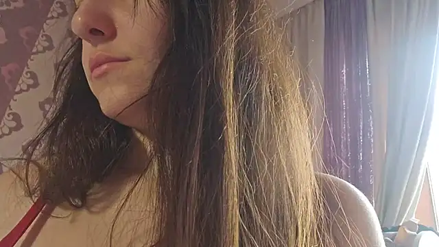 AlejandraDelaney online show from March 6, 2026, 1:29 pm