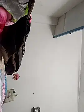 Rajni-Mehra online show from February 6, 2025, 8:39 am