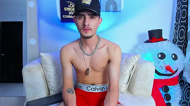 PhilipRich online show from December 11, 2024, 4:39 am