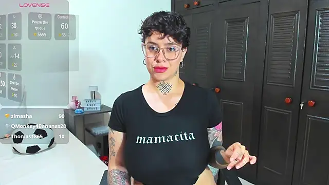 Snapshot of KatInk chatting on February 17, 2025, 1:32 pm KatInk online show from February 17, 2025, 1:32 pm