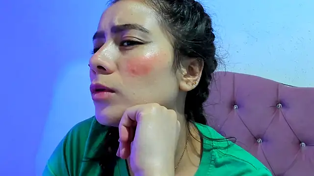 Snapshot of teffy_lee chatting on December 2, 2024, 9:39 pm teffy lee online show from December 2, 2024, 9:39 pm