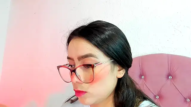 Snapshot of teffy_lee chatting on December 9, 2024, 8:01 pm teffy lee online show from December 9, 2024, 8:01 pm