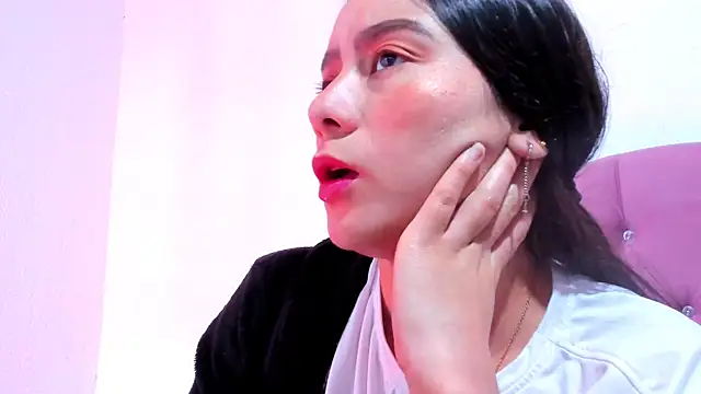 Snapshot of teffy_lee chatting on January 4, 2025, 8:59 pm teffy lee online show from January 4, 2025, 8:59 pm