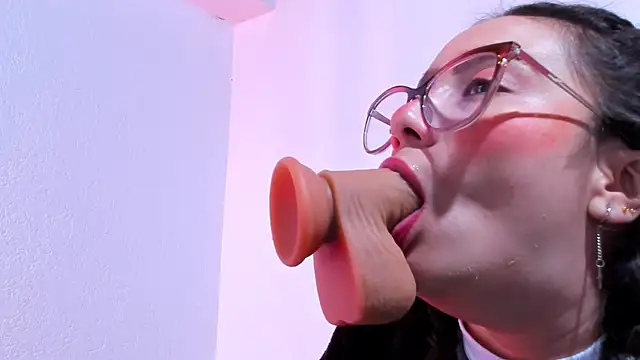 Snapshot of teffy_lee chatting on January 9, 2025, 8:33 pm teffy lee online show from January 9, 2025, 8:33 pm