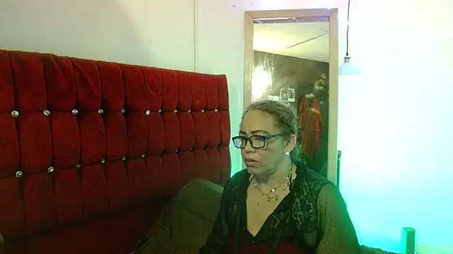 Snapshot of PervertedMature chatting on May 17, 2026, 1:47 am PervertedMature online show from May 17, 2026, 1:47 am