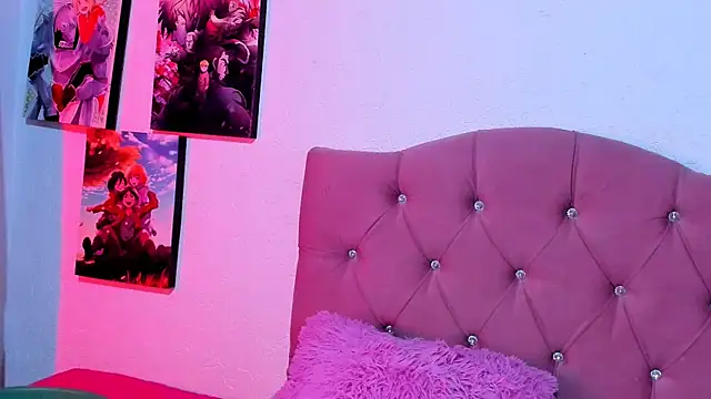 Mila nixon02 online show from February 13, 2026, 4:41 am