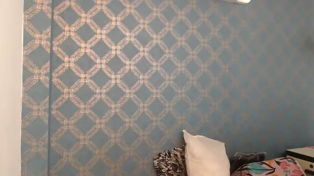 violeta cute18 online show from February 2, 2025, 1:23 am