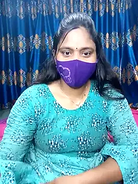 Hot Maleka online show from March 14, 2025, 6:10 am