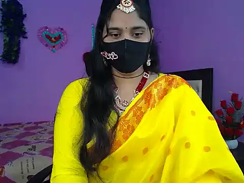 Hot Maleka online show from March 9, 2026, 4:44 pm