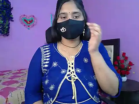 Hot Maleka online show from March 12, 2026, 4:46 pm