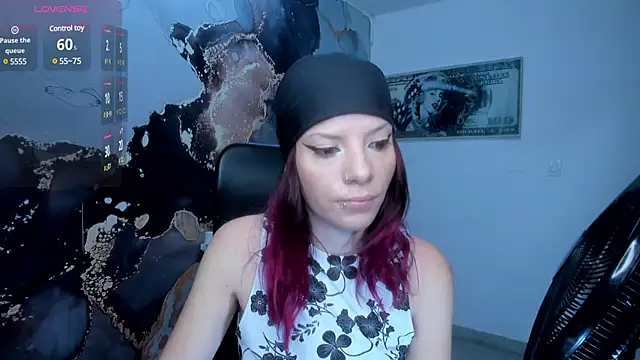 DanaaRey online show from January 24, 2025, 11:26 am