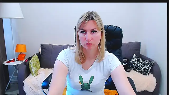 Incredible Ariela online show from July 29, 2026, 9:51 am