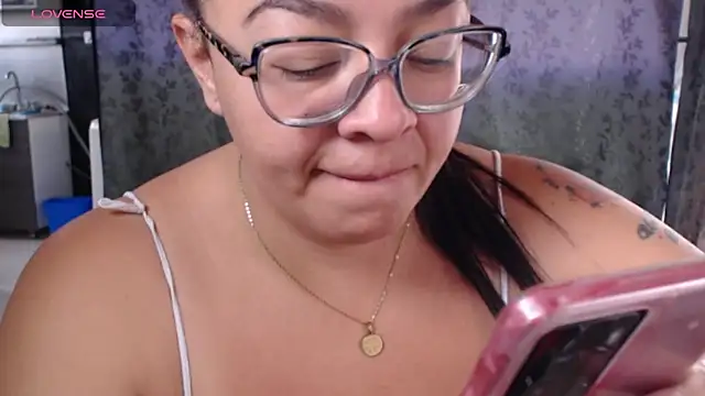 miia-big1boobs  online show from July 15, 2026, 1:38 pm