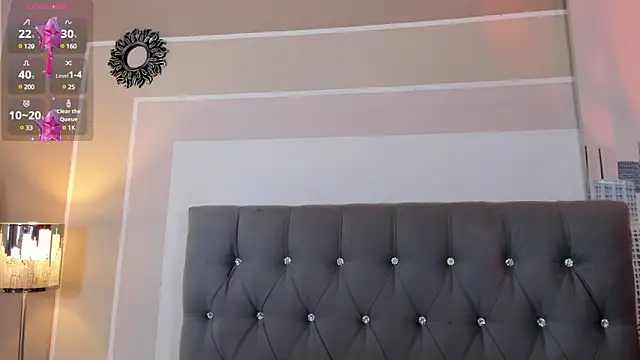 valeriavibes online show from December 7, 2024, 10:06 pm