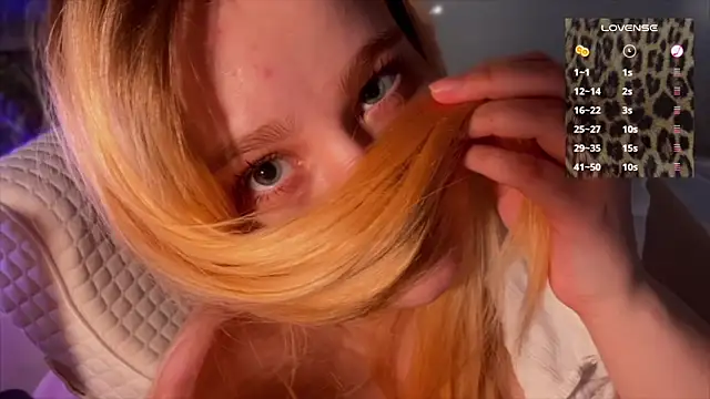 Snapshot of JacyWinslat chatting on February 5, 2025, 5:42 pm JacyWinslat online show from February 5, 2025, 5:42 pm