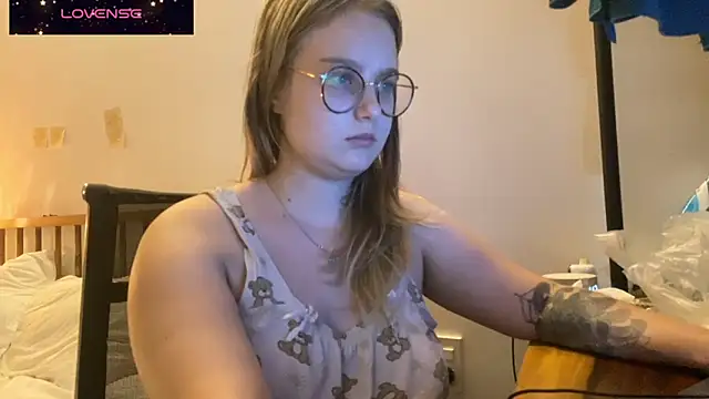 Snapshot of JacyWinslat chatting on January 7, 2026, 12:51 pm JacyWinslat online show from January 7, 2026, 12:51 pm