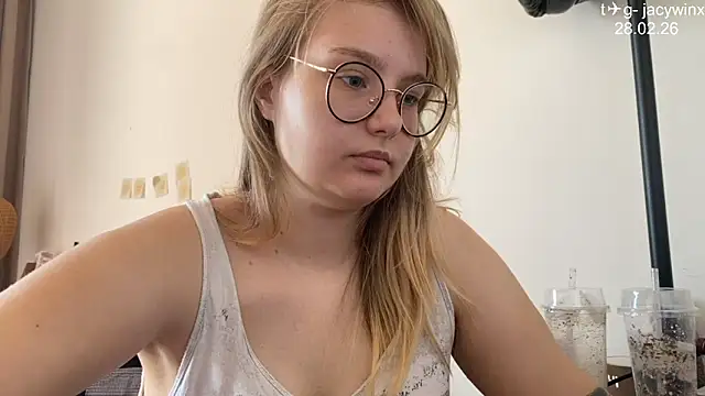 JacyWinslat online show from February 28, 2026, 7:20 am