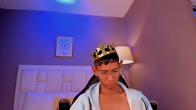 Snapshot of Nick_Collins18 chatting on April 22, 2026, 10:33 pm Nick Collins18 online show from April 22, 2026, 10:33 pm
