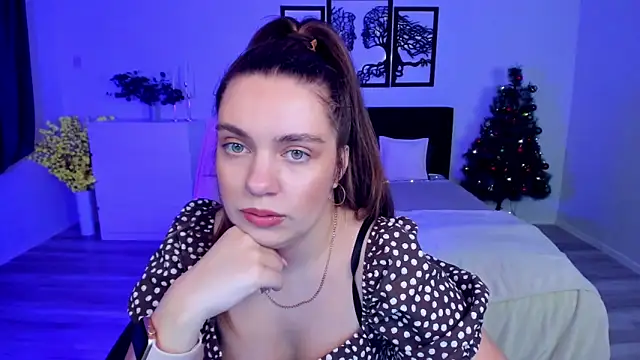 DaniellaLovely online show from January 14, 2025, 10:59 am