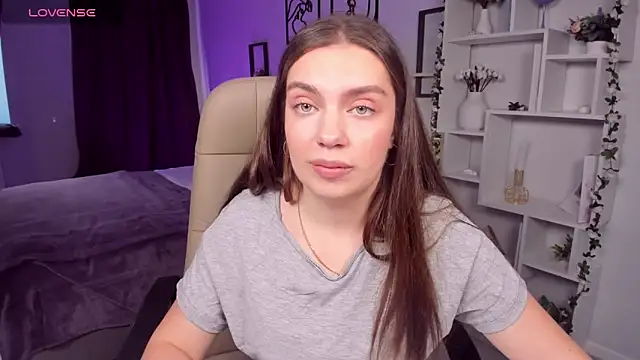 DaniellaLovely online show from September 26, 2025, 10:52 am