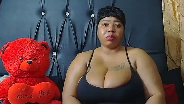 HUMONGUOUSTITSS online show from September 24, 2025, 6:22 pm