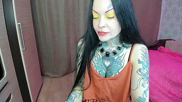 Snapshot of Megan_Black_Moon chatting on November 15, 2025, 11:07 am Megan Black Moon online show from November 15, 2025, 11:07 am