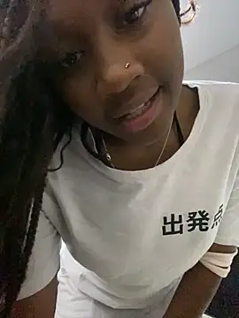 Snapshot of EscorpiLeoncita chatting on September 21, 2025, 5:09 am EscorpiLeoncita online show from September 21, 2025, 5:09 am