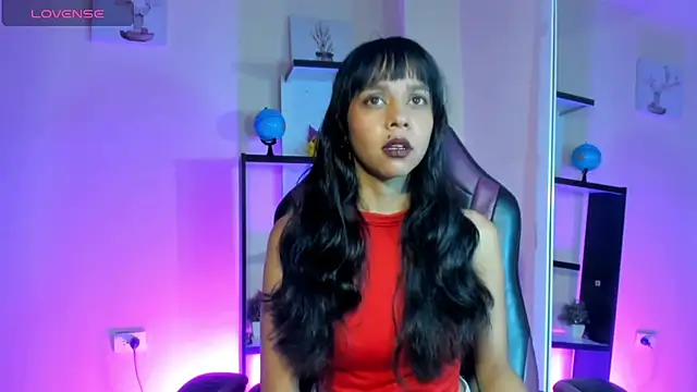 Snapshot of ladynemesis chatting on December 18, 2024, 3:37 am ladynemesis online show from December 18, 2024, 3:37 am