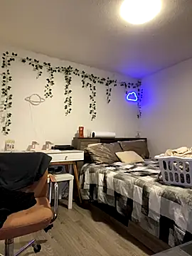 Kittyymaze1 online show from November 26, 2025, 6:09 pm