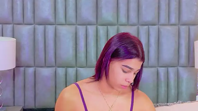 Snapshot of TiaraRosse chatting on May 18, 2026, 12:22 pm TiaraRosse online show from May 18, 2026, 12:22 pm