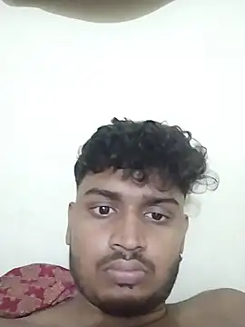 Snapshot of heartless__95 chatting on June 9, 2026, 6:19 pm heartless 95 online show from June 9, 2026, 6:19 pm