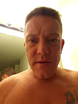 Snapshot of Bigtater1999 chatting on March 21, 2025, 1:24 am Bigtater1999 online show from March 21, 2025, 1:24 am