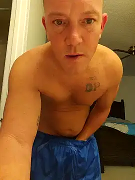 Snapshot of Bigtater1999 chatting on September 24, 2025, 8:45 pm Bigtater1999 online show from September 24, 2025, 8:45 pm