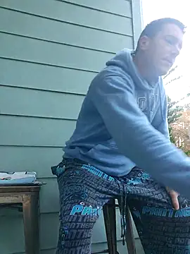 Snapshot of Bigtater1999 chatting on November 23, 2025, 1:22 pm Bigtater1999 online show from November 23, 2025, 1:22 pm