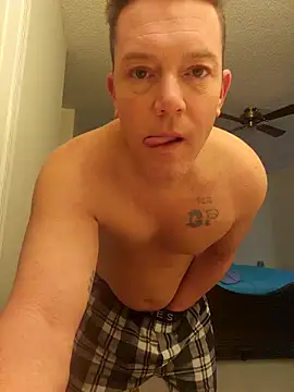 Snapshot of Bigtater1999 chatting on January 6, 2026, 3:05 pm Bigtater1999 online show from January 6, 2026, 3:05 pm