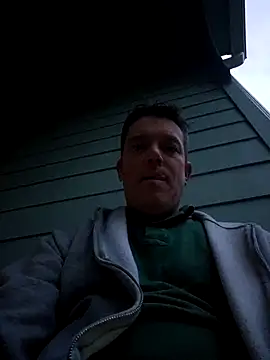 Snapshot of Bigtater1999 chatting on February 19, 2026, 11:12 pm Bigtater1999 online show from February 19, 2026, 11:12 pm