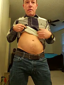 Snapshot of Bigtater1999 chatting on February 22, 2026, 8:18 pm Bigtater1999 online show from February 22, 2026, 8:18 pm