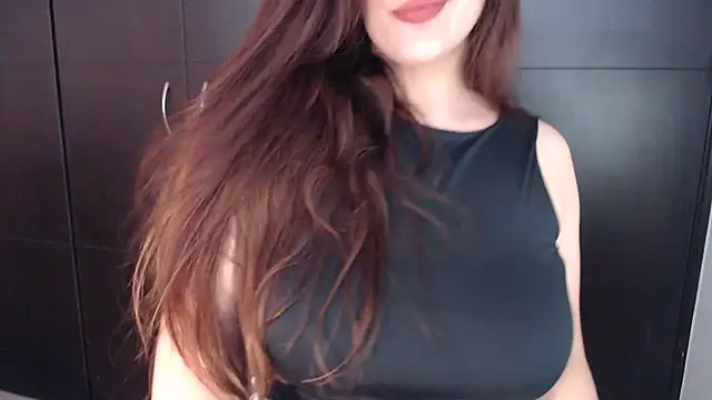 Snapshot of AdharaLujan chatting on November 12, 2025, 7:46 pm AdharaLujan online show from November 12, 2025, 7:46 pm