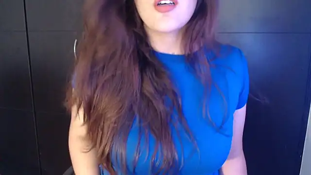 Snapshot of AdharaLujan chatting on February 28, 2026, 4:30 pm AdharaLujan online show from February 28, 2026, 4:30 pm